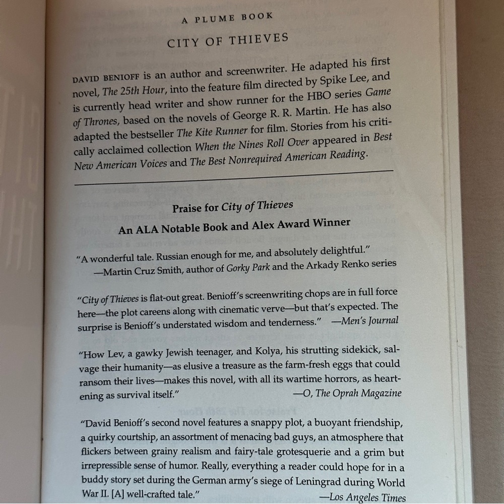 🟢 City of Thieves: A Novel by David Benioff | Historical Fiction | PB - Picture 5 of 5